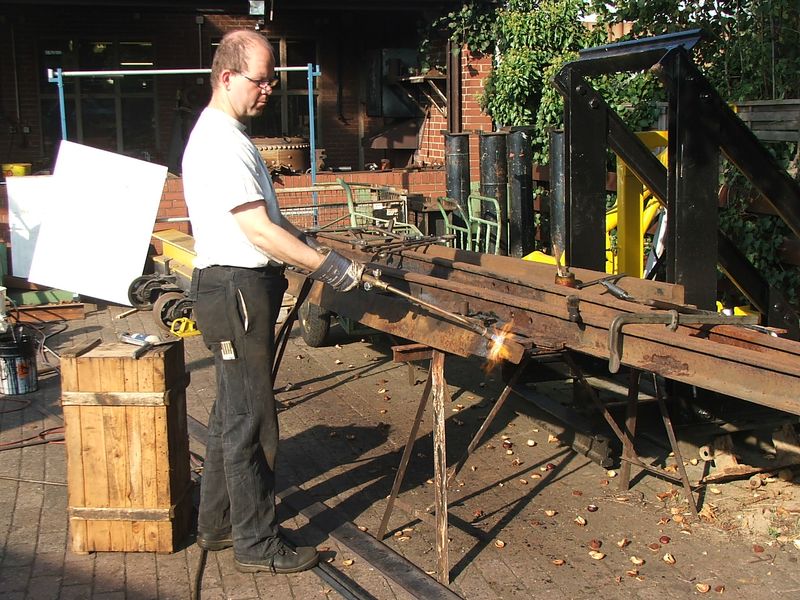 2009-09-27, Museumsbahn Weichenbau16.JPG